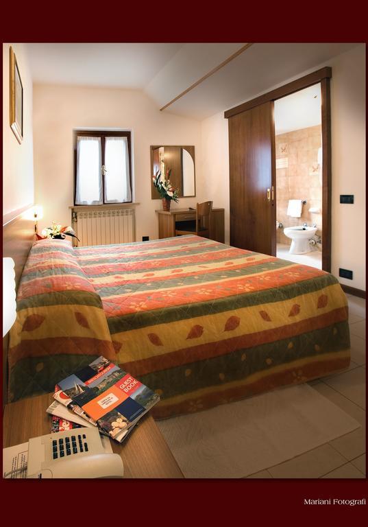 Boario Terme Albergo Il Castellino מראה חיצוני תמונה