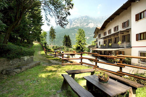 Boario Terme Albergo Il Castellino מראה חיצוני תמונה
